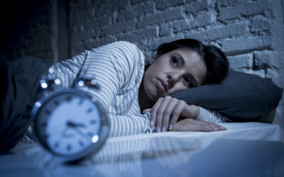 Co na bezsenność, jak usnąć i spać długo?